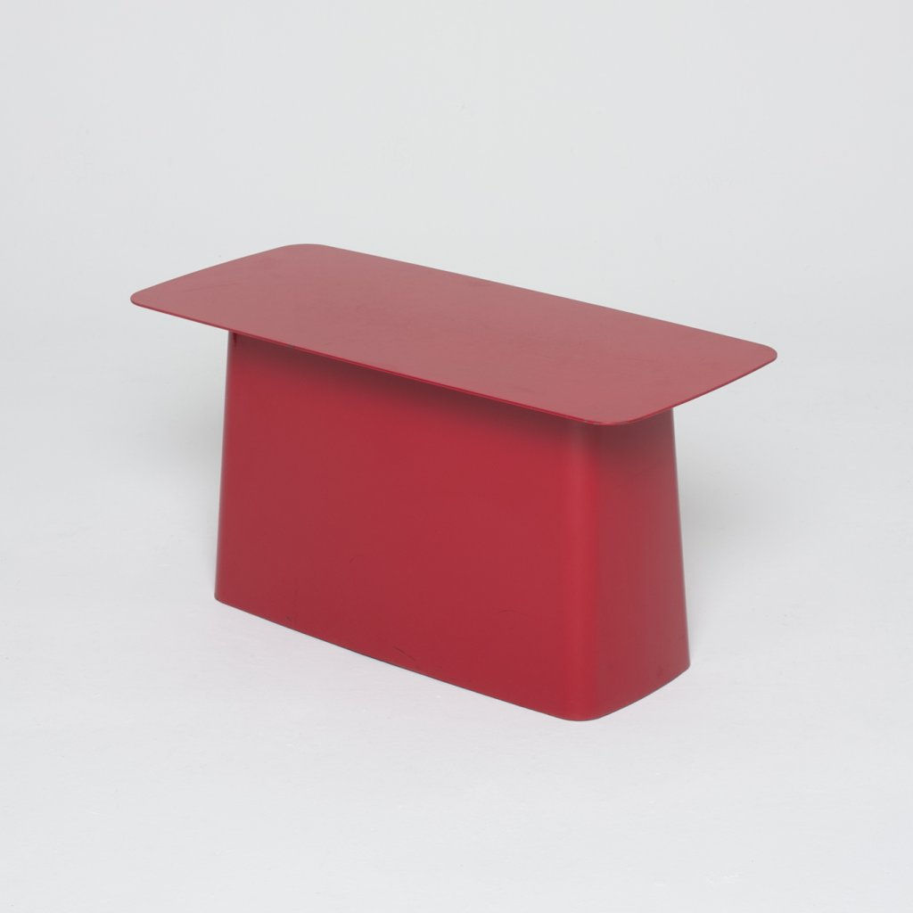 Metal Side Table (grande)