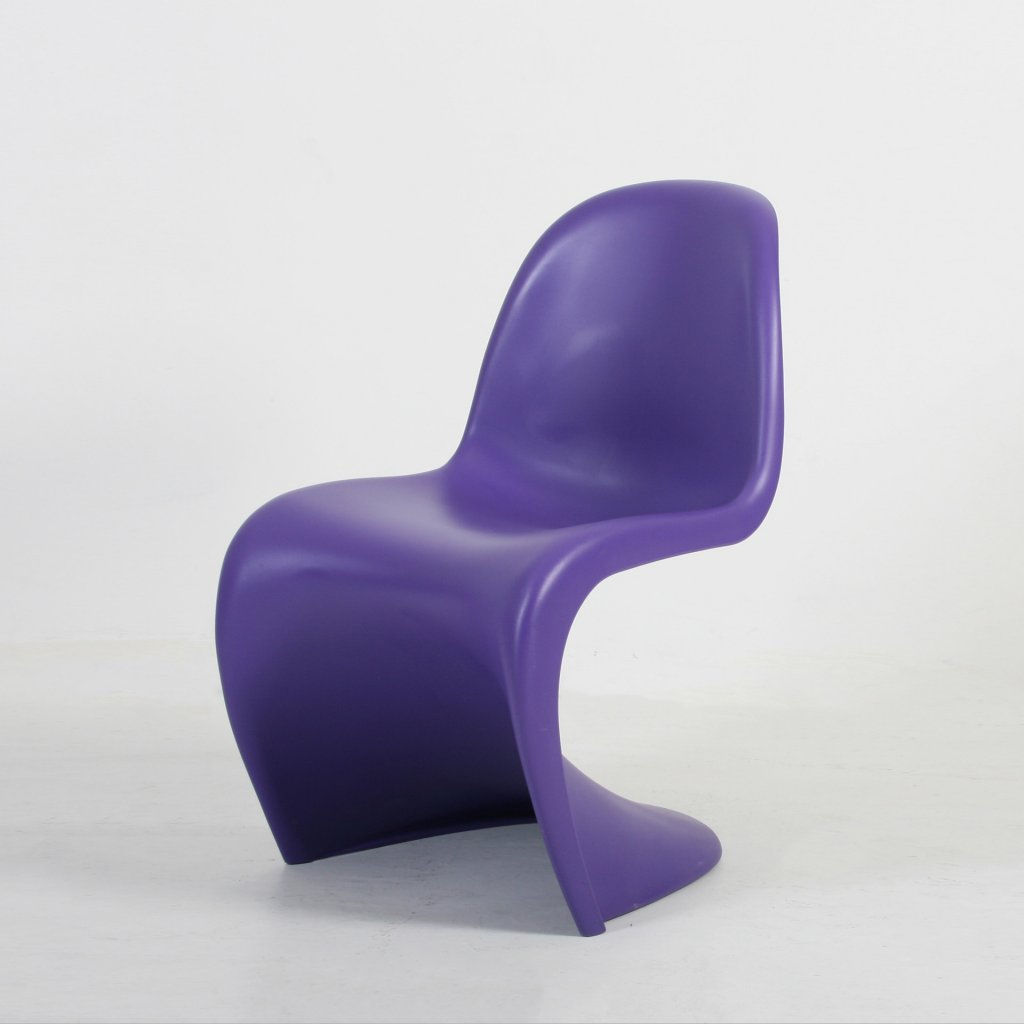 S chair