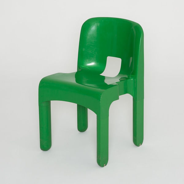 universale chair