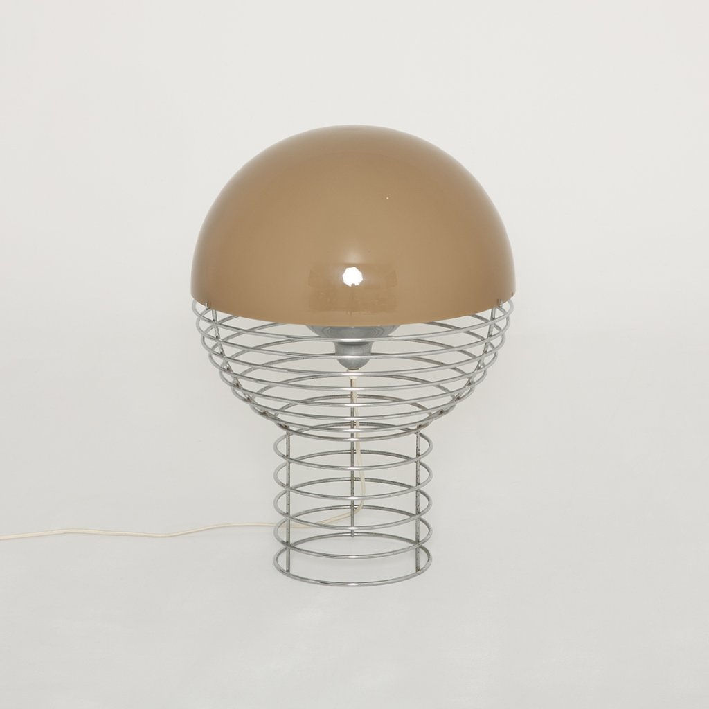 wire lamp