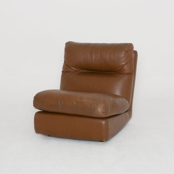 5851