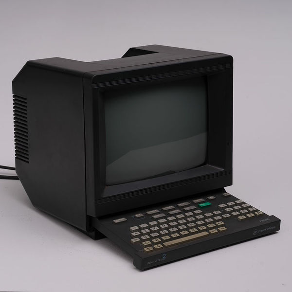 1990