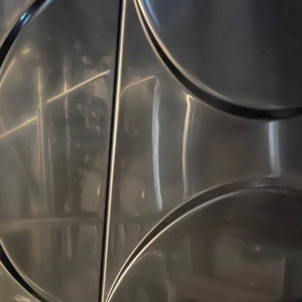 MUR INOX