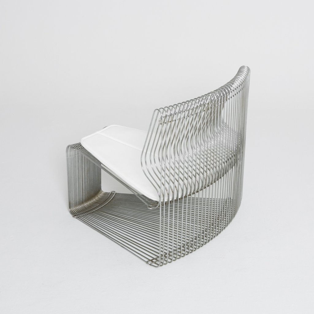 Chauffeuse grands dossier wire Panton