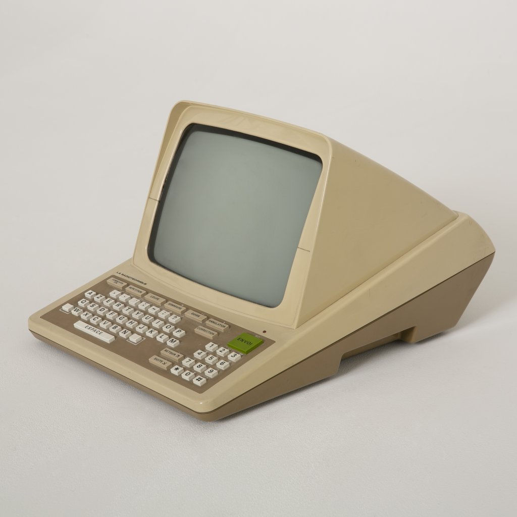 Minitel 9 NFZ 300