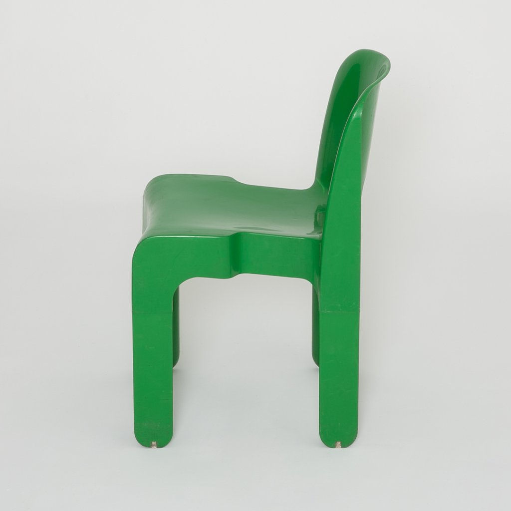 universale chair
