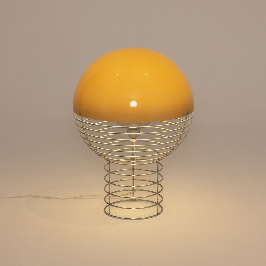 wire lamp