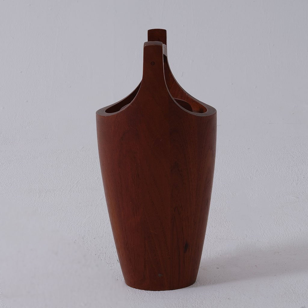 Pot
