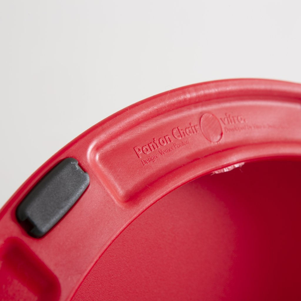 S-Chair