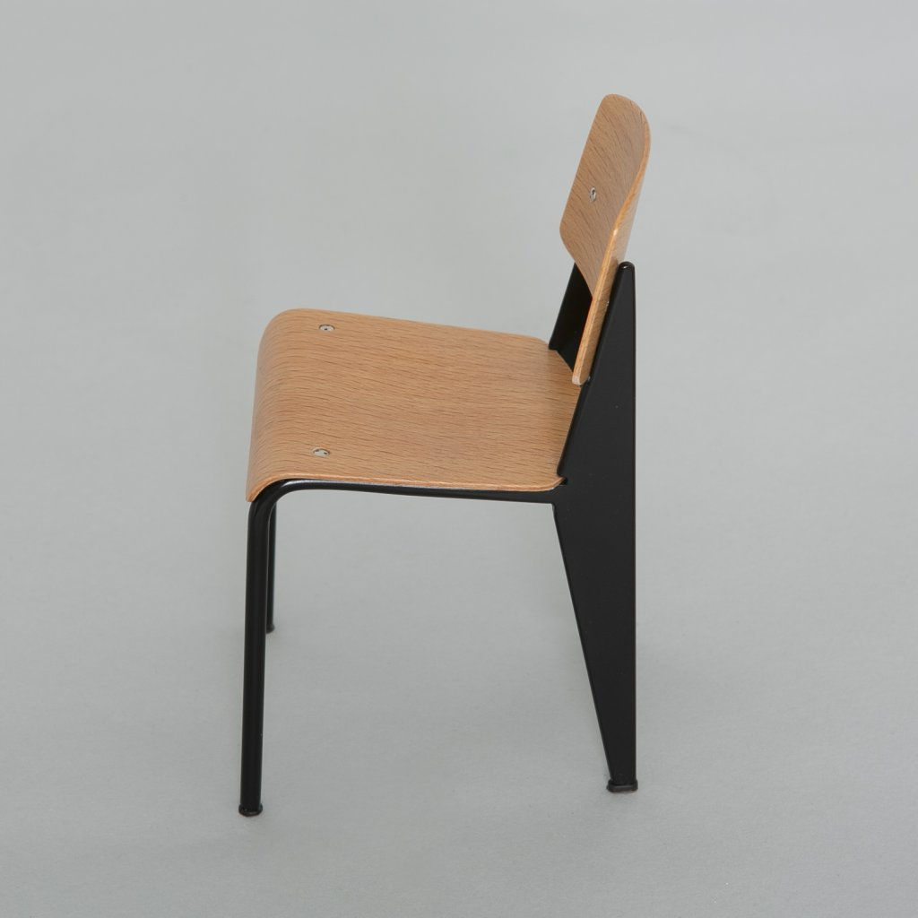 Standard Chair