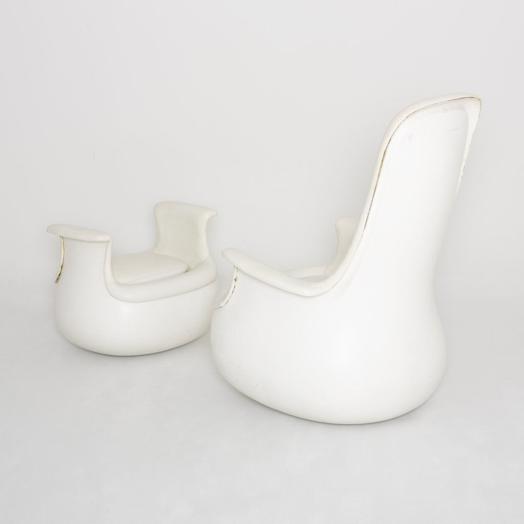Grand Culbuto et son pouf